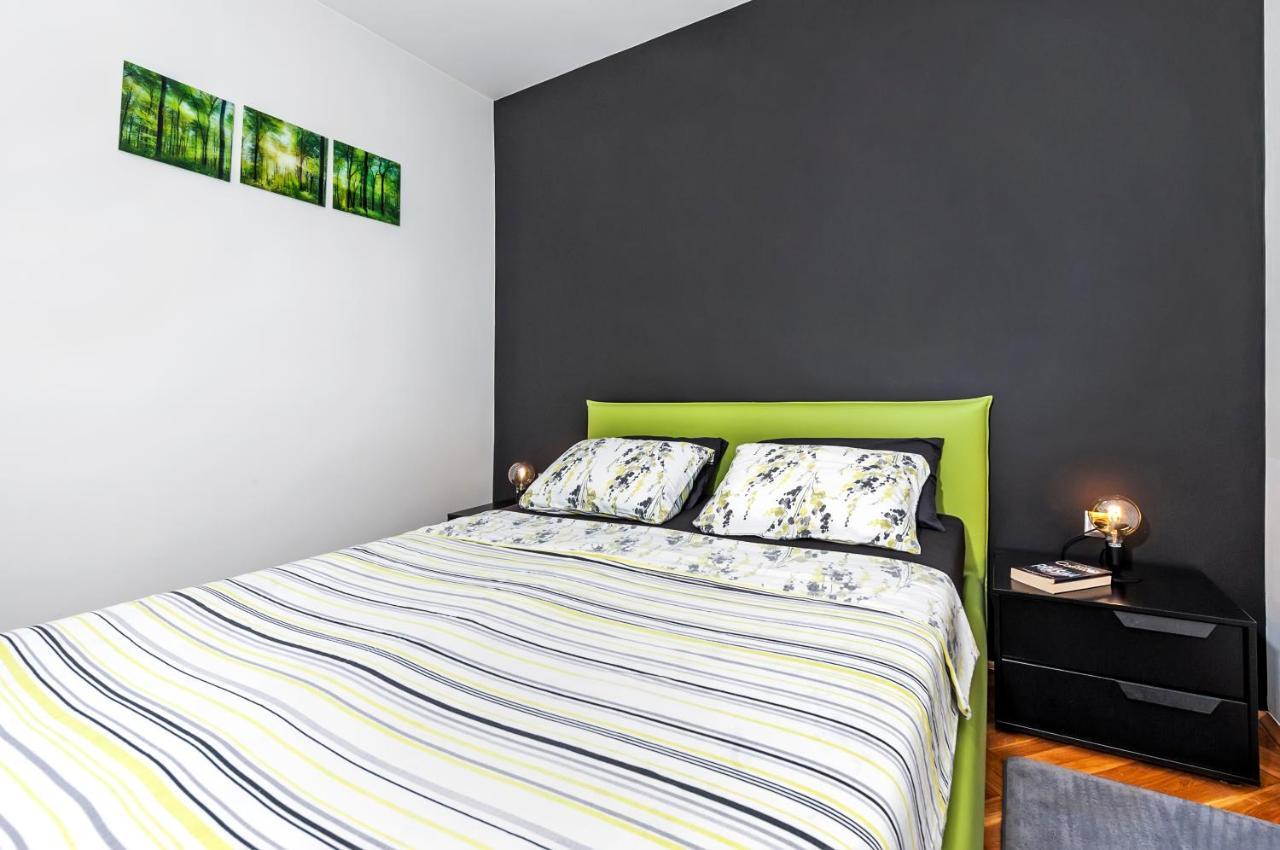 Apartment Cave Rovinj Buitenkant foto